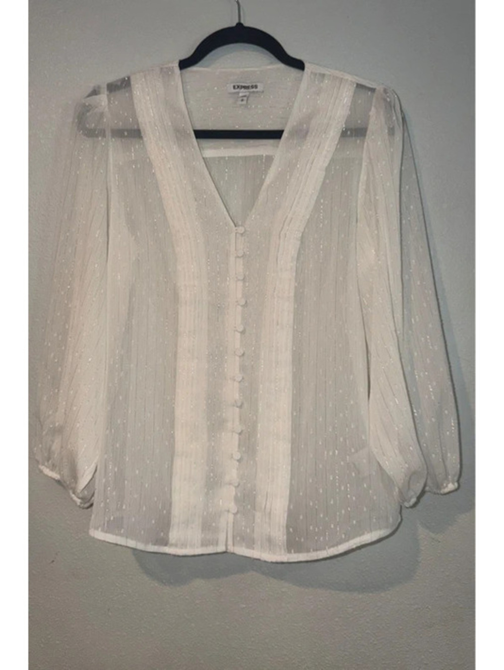 Express Women’s White Sheer Metallic Pintuck Button Blouse Size Small Petite